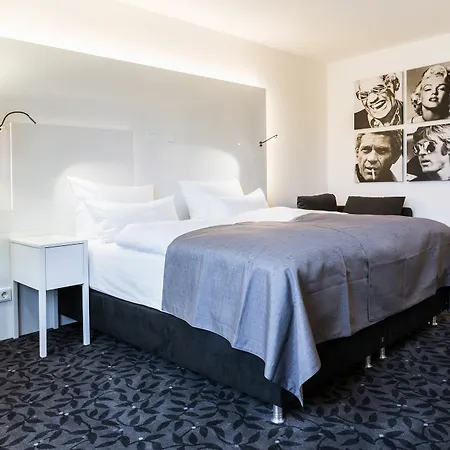 Hotel Iat Plaza Trèves